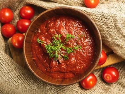 رب گوجه فرنگی ممتاز رضوی محصولی طبیعی و خوش‌ طعم